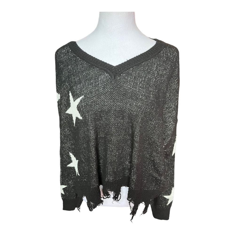Women’s Black and White Star V-Neck Dolman Distressed Hem Sweater Size Large